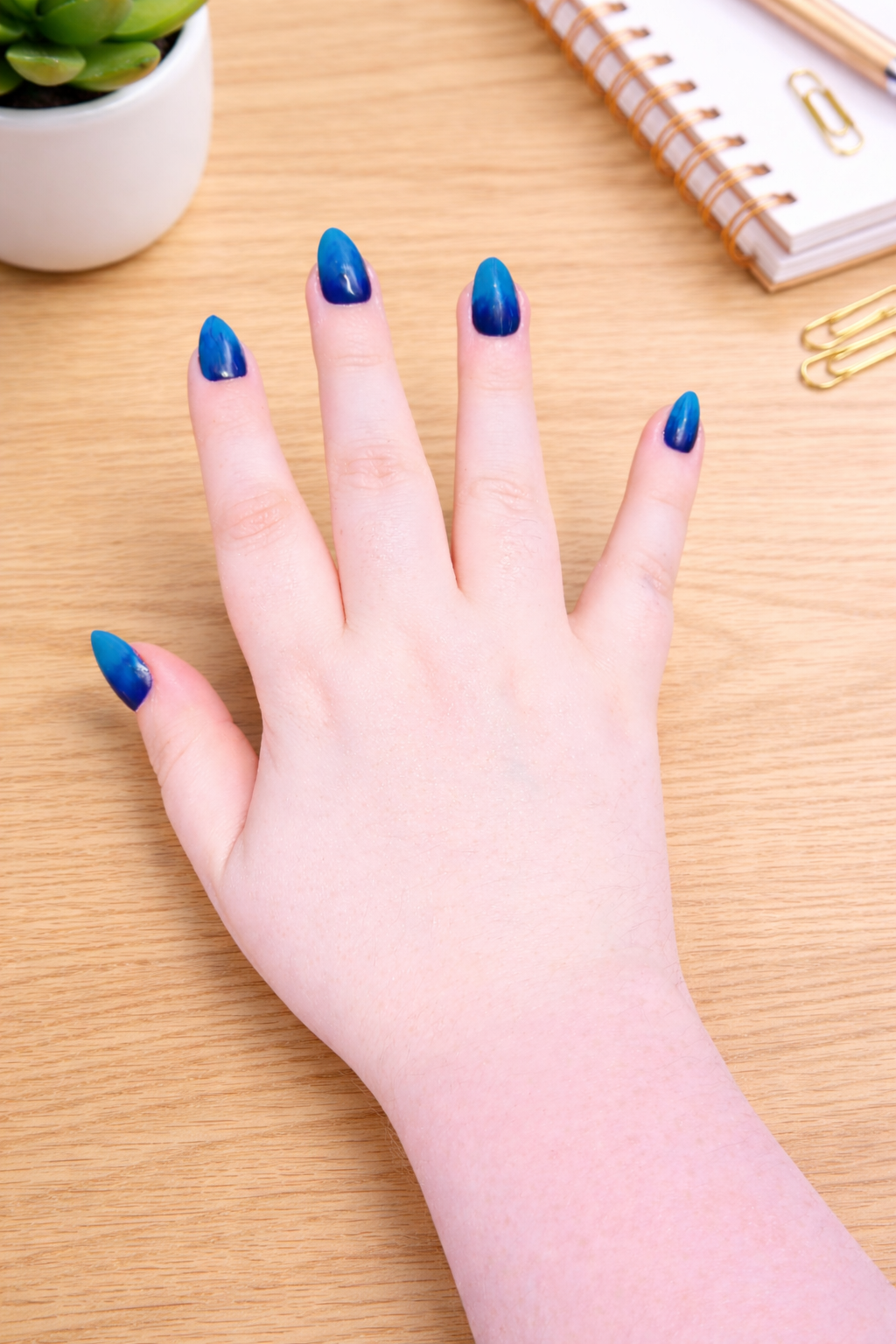 Oceanic blue press on nails